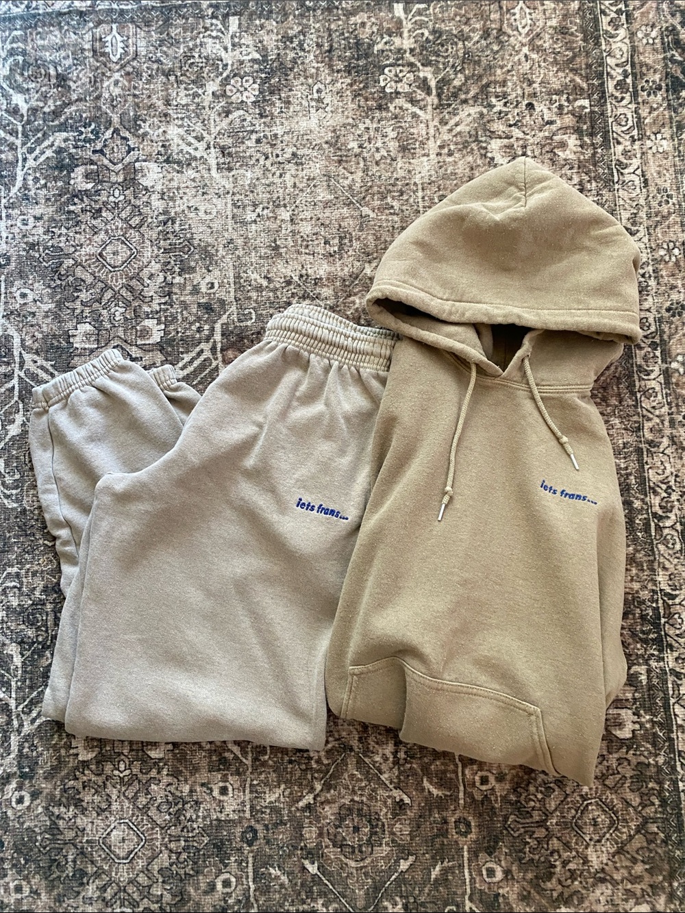 Iets Frans Sweatpants and Hoodie